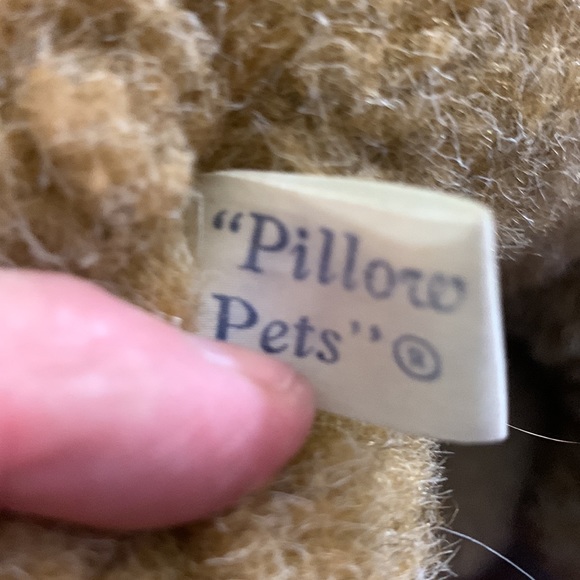 Pillow Pets Vintage 1976 16” Christmas Teddy bear with original bow Dakin Plush - Picture 4 of 10